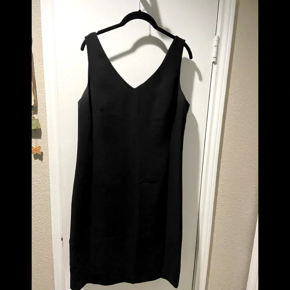 Jones New York | Dresses | Jones New York Platinum Collection Little Black  Dress Size 2 | Poshmark